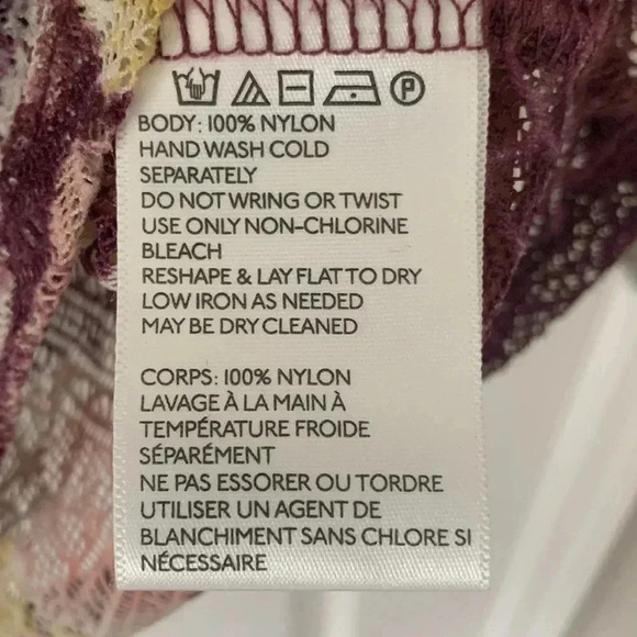 Kimchi Blue lace floral top - Picture 5 of 6